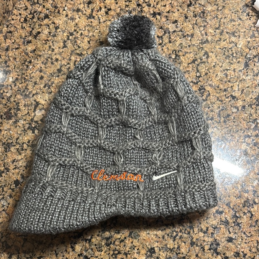 Clemson Women’s Nike Winter Hat
